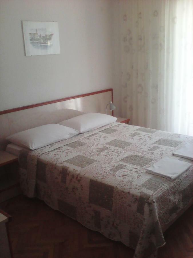 Apartmani Ivona Podgora Extérieur photo